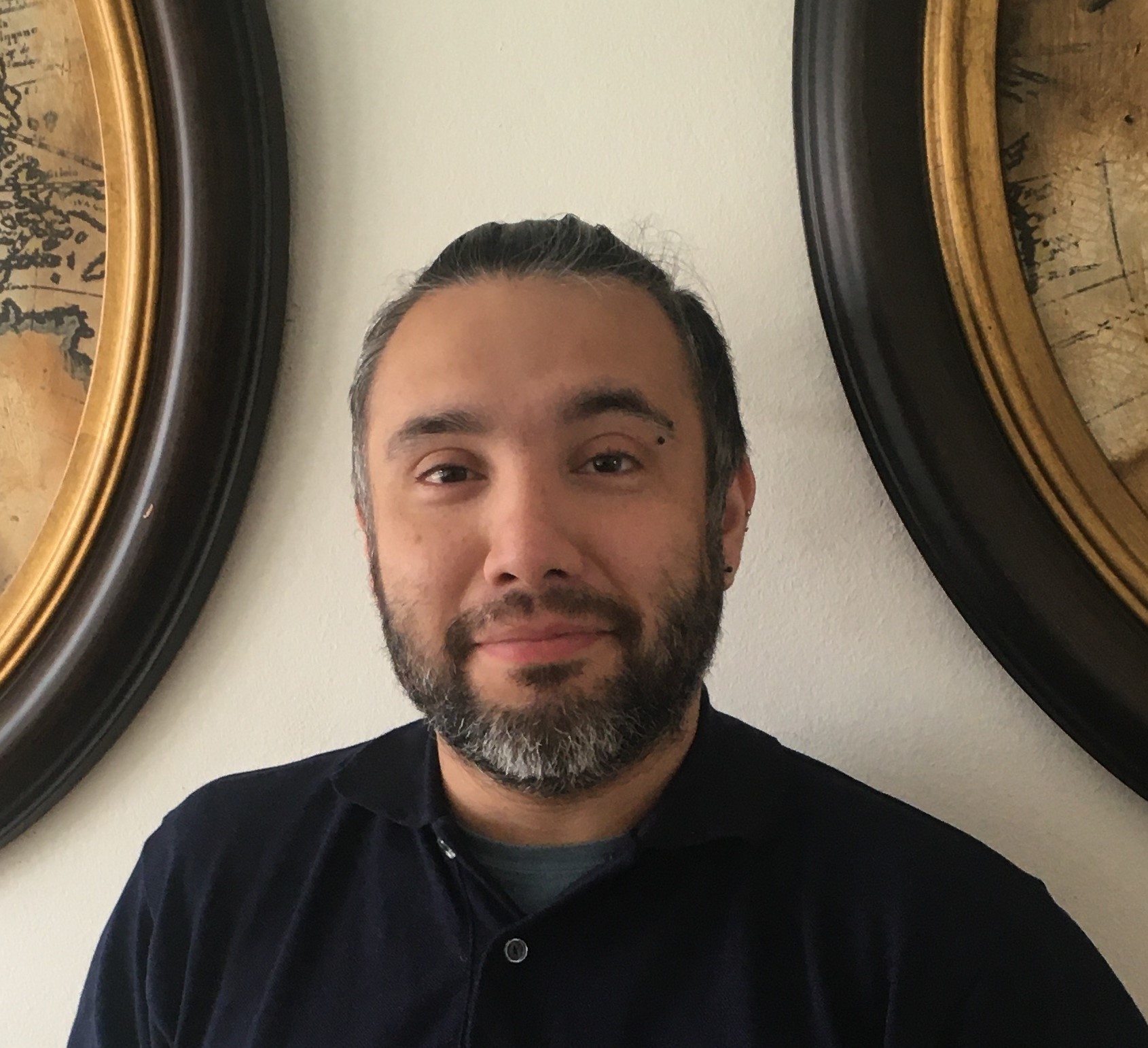 mauricio varas