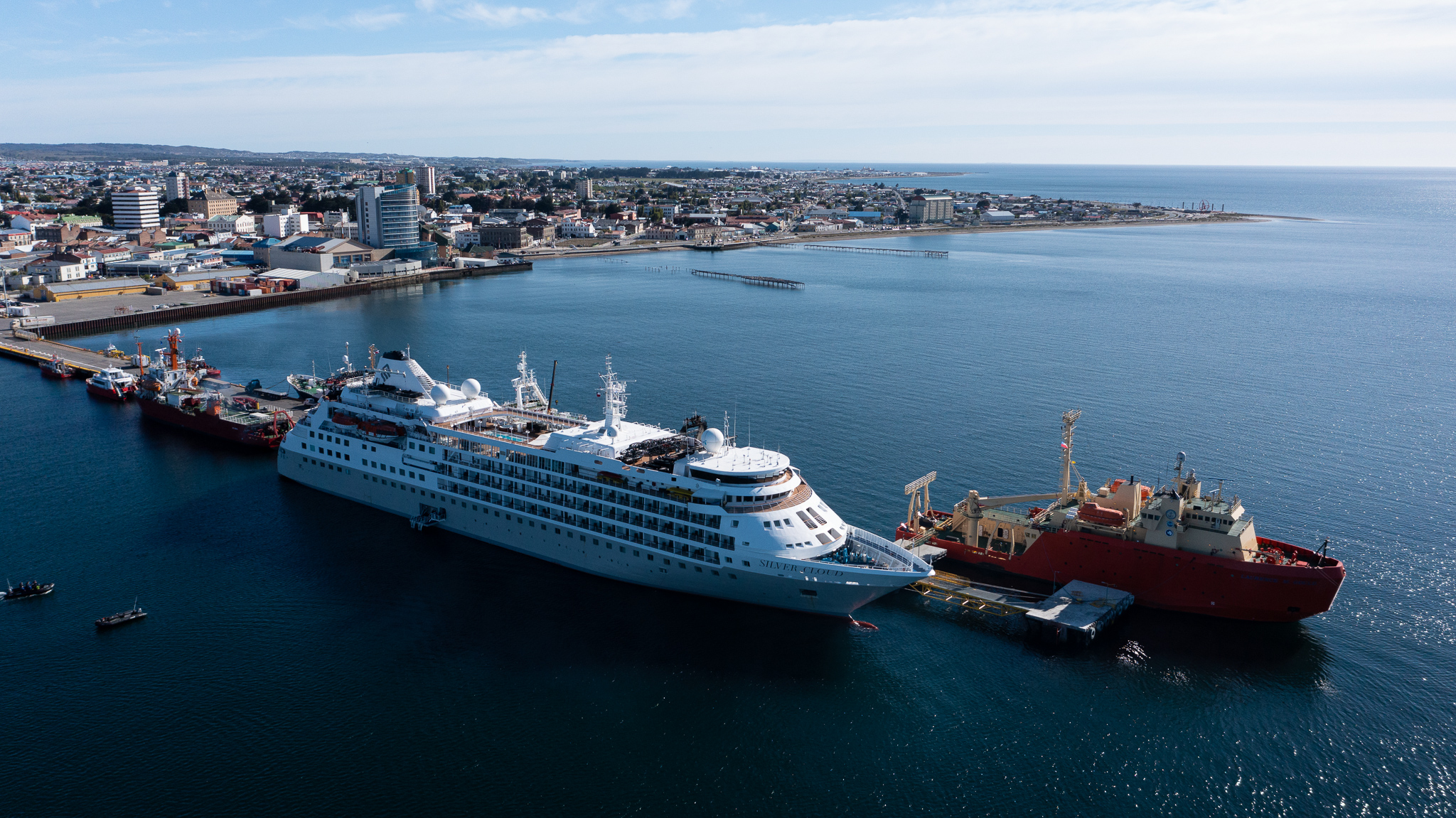 Cruceros Punta Arenas – 2023-2024 (5) Cruceros Punta Arenas - 2023-2024 (5)